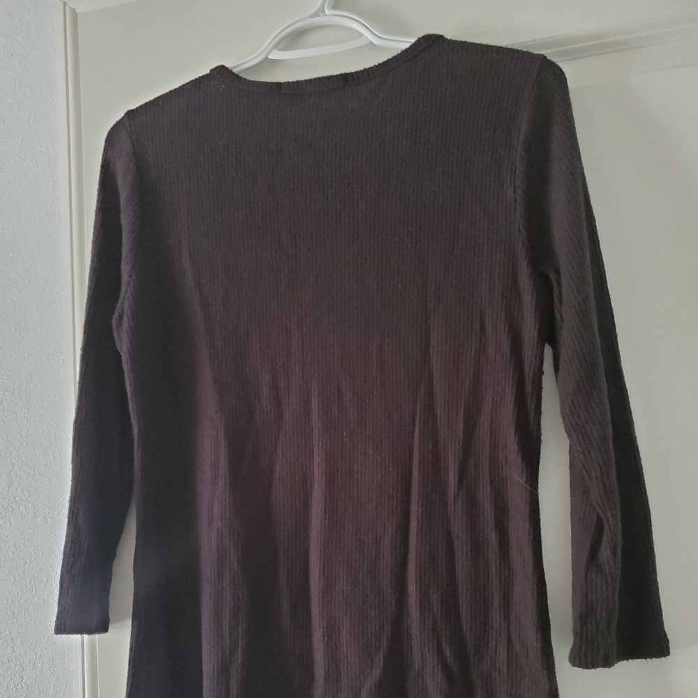 Keyhole Knit Sweater - Picture 4 of 5